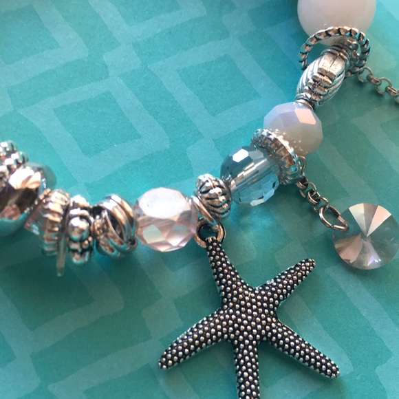 🆕 beads, charms, stretch bracelet - Picture 3 of 3